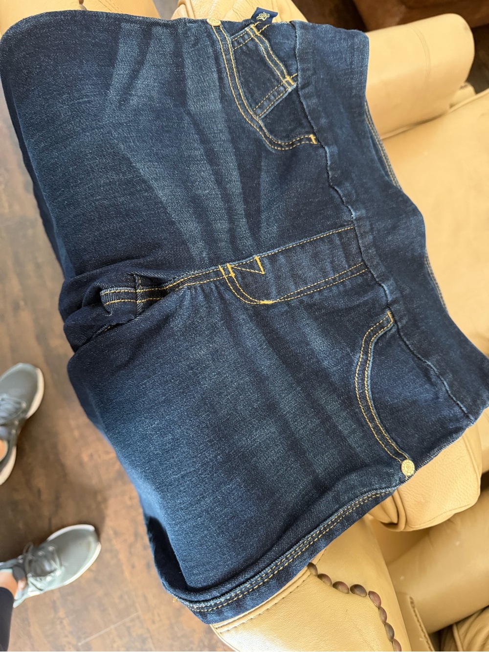 Rock & Republic Dark Blue Slim Straight Jeans/Jeggings